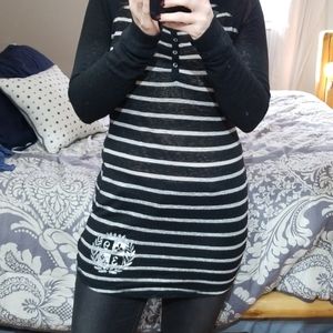 🌷5 for 25🌷Maurices Long Sleeve Burnout Tee